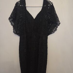 Elegant Black Lace V-Neck Women’s Dress
